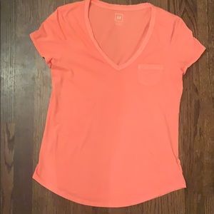 Gap coral TShirt